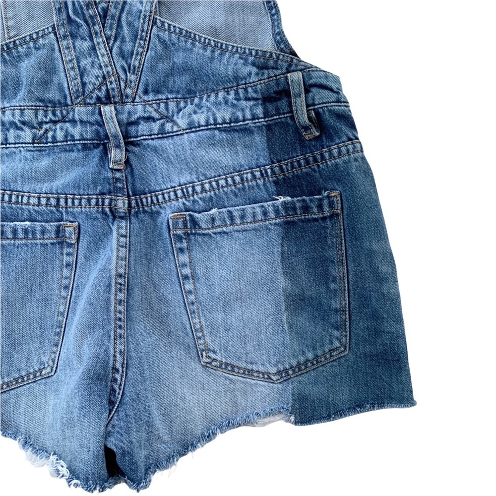 BLANK NYC Overalls Funny Bone Distressed Denim Shortalls 27 - Picture 8 of 11